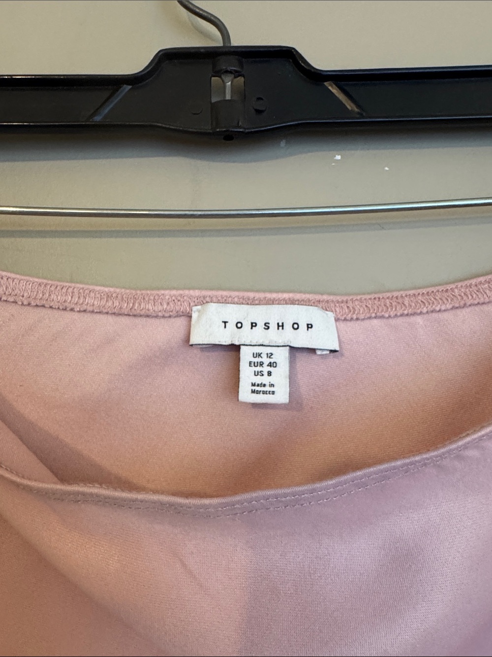 NWOT- Topshop satin bias maxi skirt in pink with burgundy lace, size US 8 - Picture 12 of 12